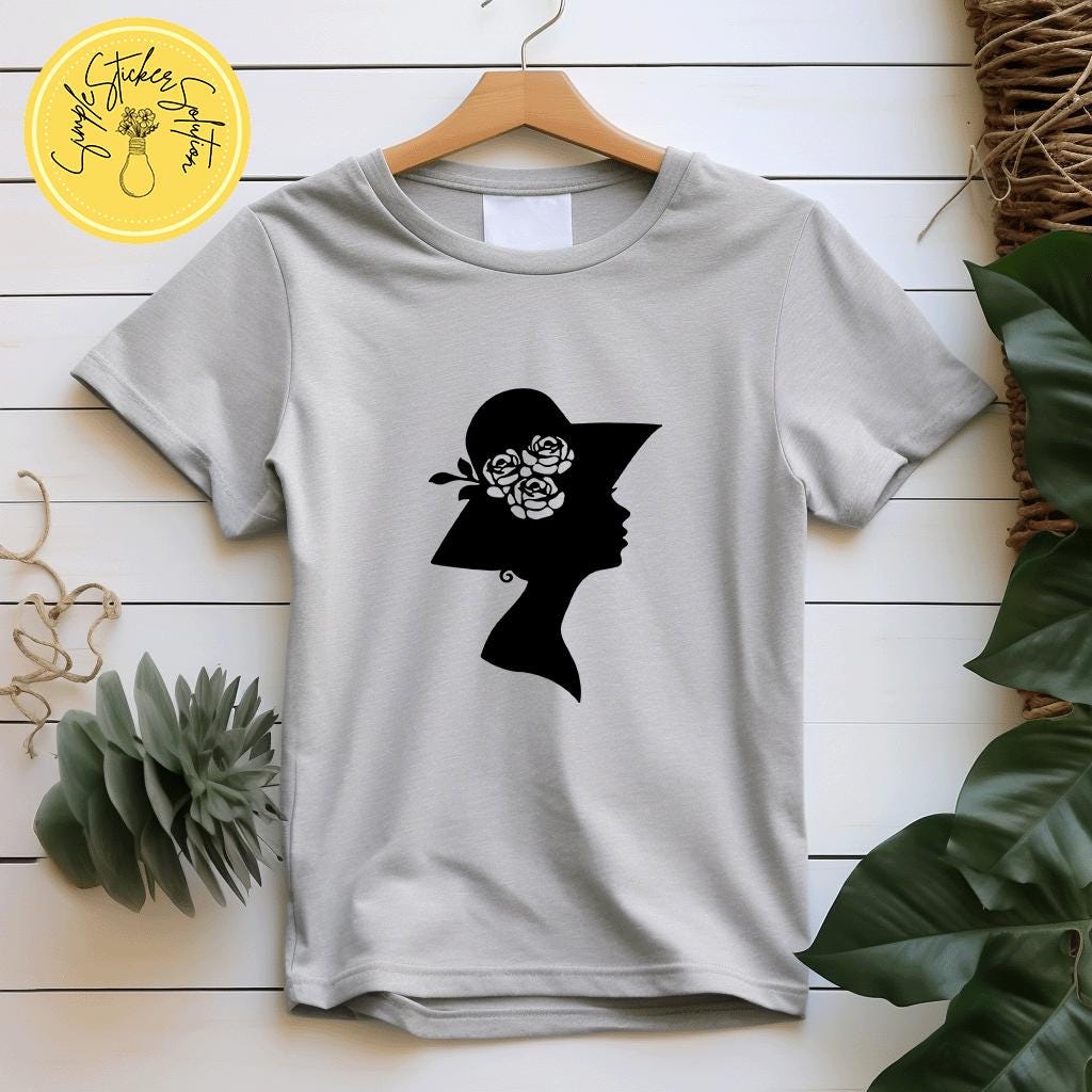 Lady with Flowers in Her Hat Design Short Sleeve T-Shirt